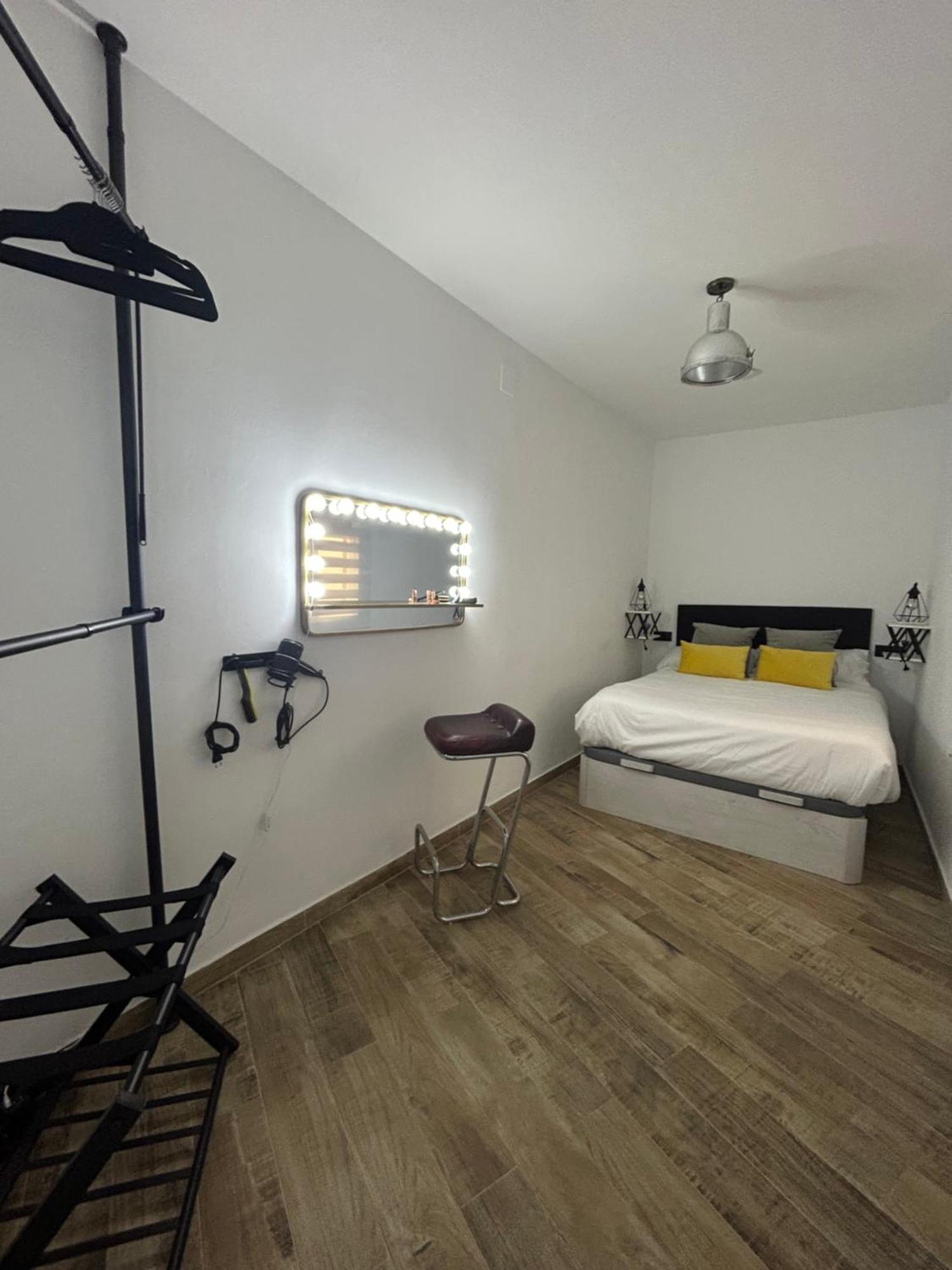 Gongora Home Con Parking Cordoue Extérieur photo