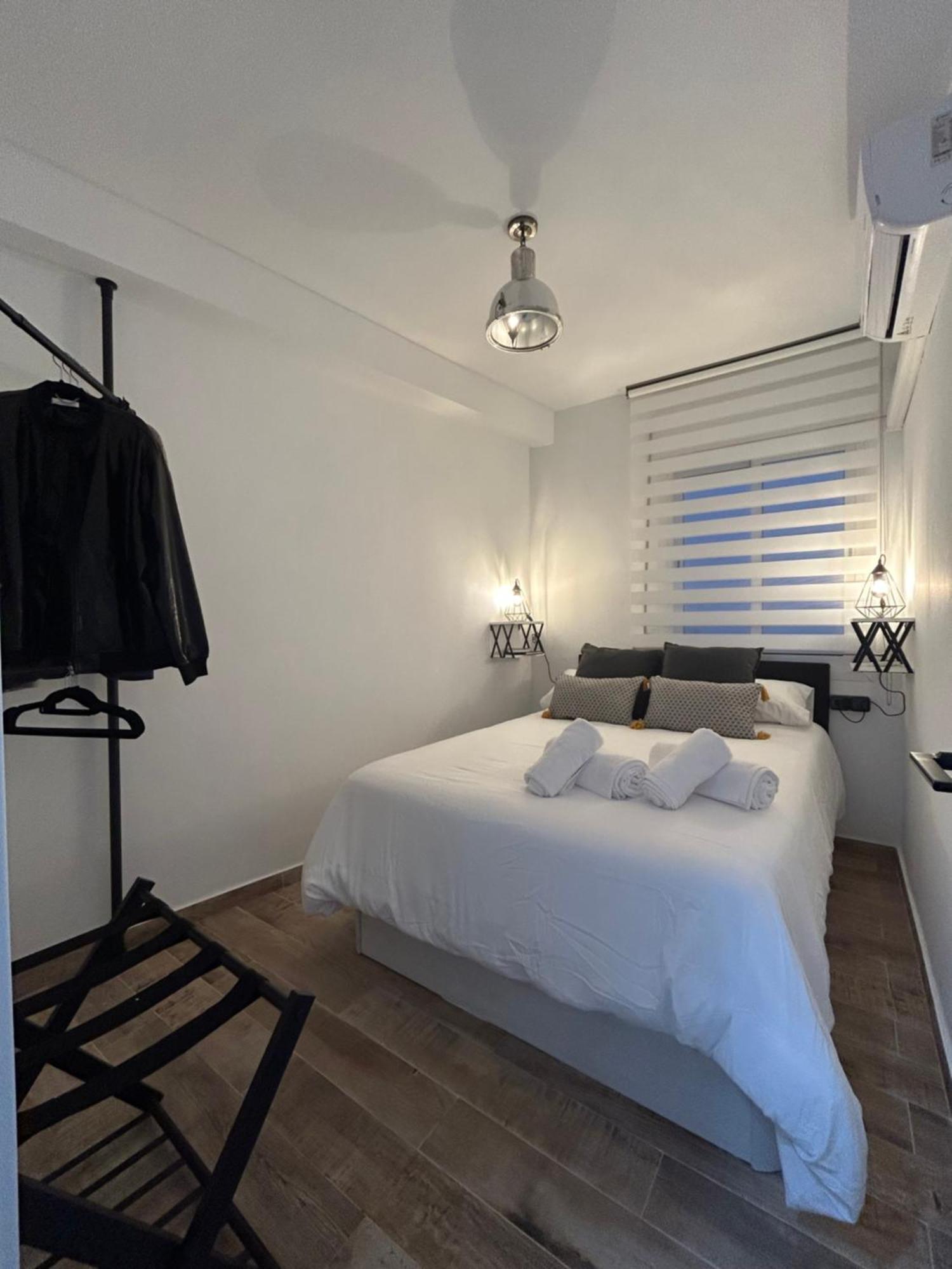 Gongora Home Con Parking Cordoue Extérieur photo