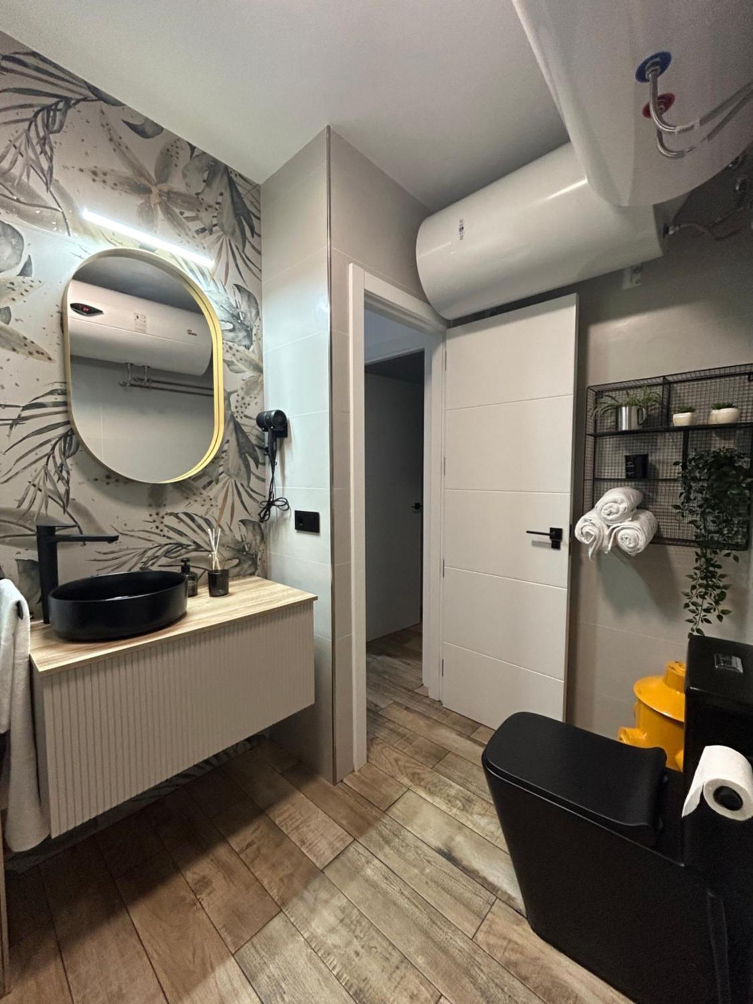 Gongora Home Con Parking Cordoue Extérieur photo