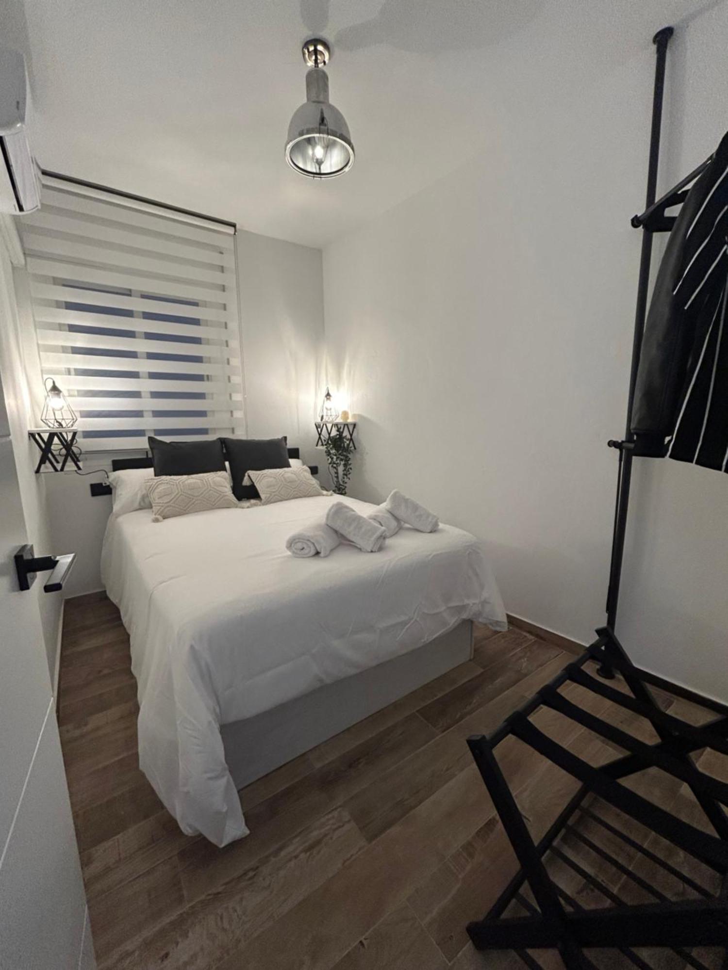 Gongora Home Con Parking Cordoue Extérieur photo