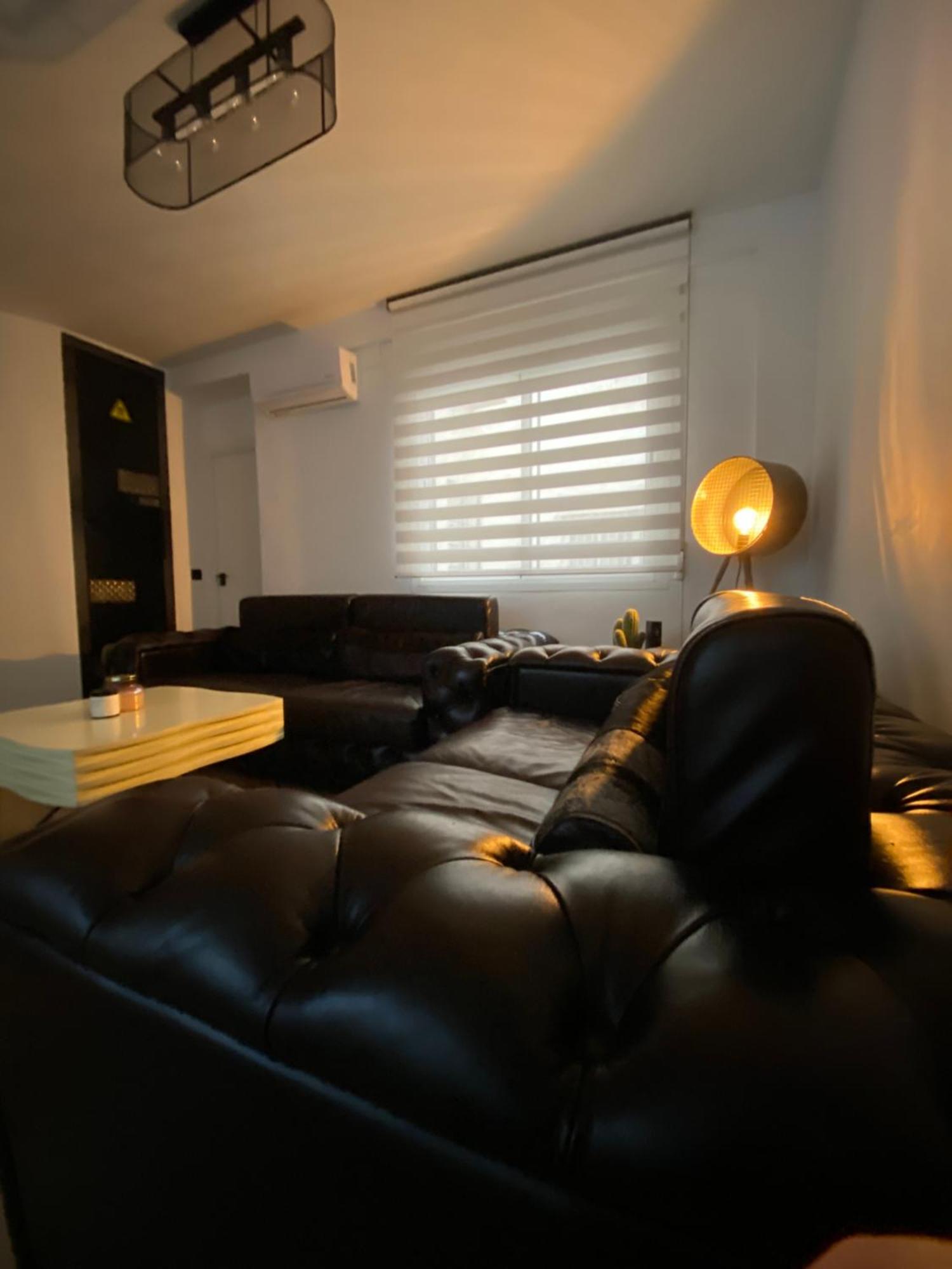 Gongora Home Con Parking Cordoue Extérieur photo